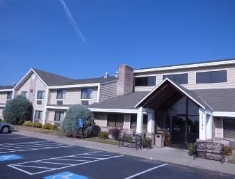 Baymont By Wyndham Lakeville Buitenkant foto